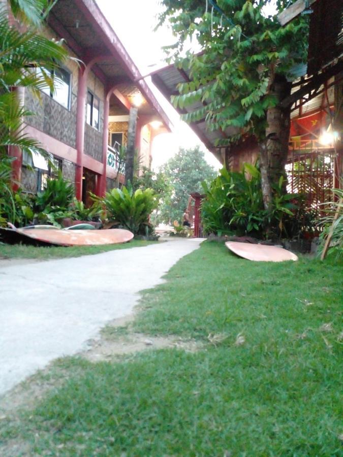 Nine Clouds Homestyle Accommodation General Luna  Luaran gambar